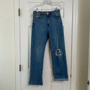 Straight leg medium wash